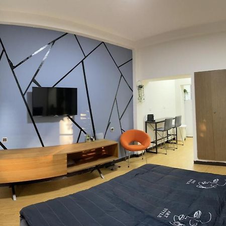 Bat Galim - Mirror Apartment By The Beach Haifa Kültér fotó